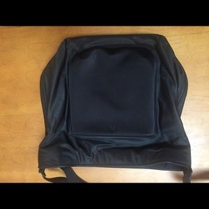 Never used Lululemon messenger bag. 15x13x5